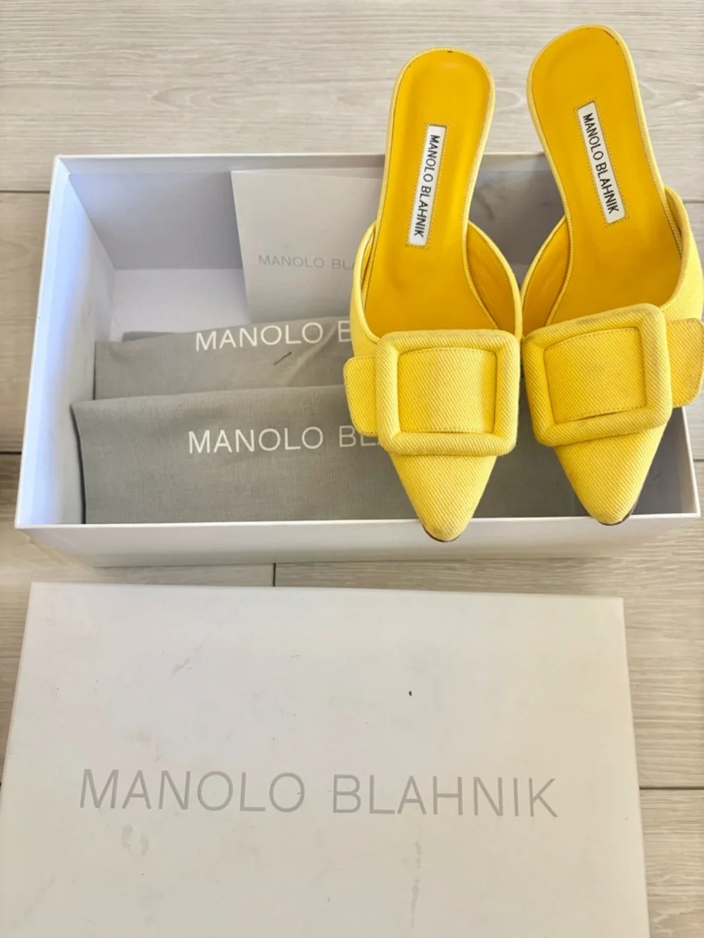 Manolo Blahnik Yellow Pointed Buckle Mules size 35 - Picture 7 of 7